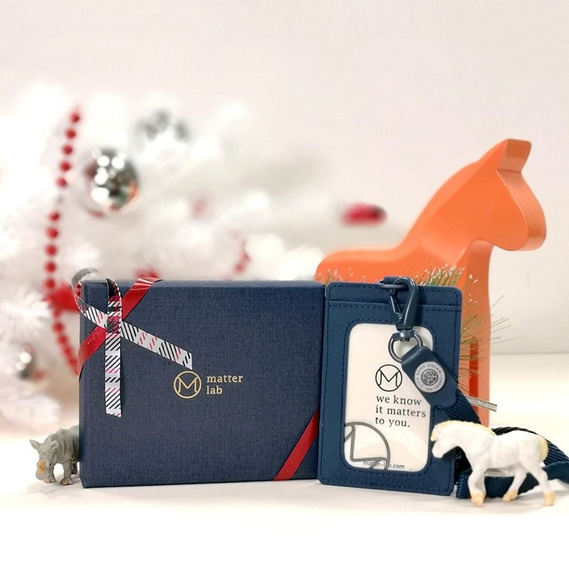 <日本制扣环 两面收纳> LUSTRE 直式证件套-单宁 - 证件套/卡套 - 真皮 蓝色