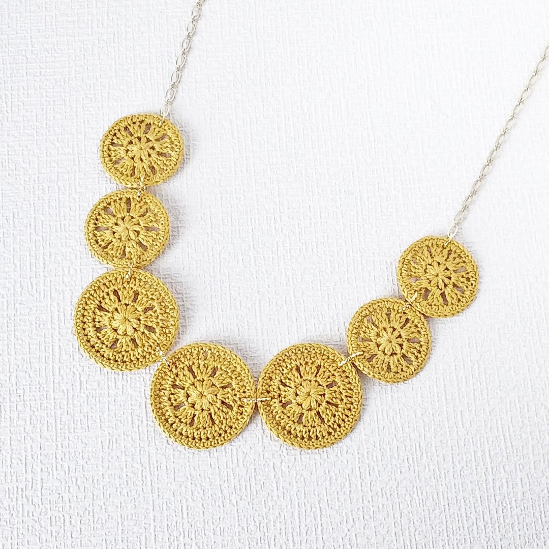 Lace motif necklace 7 rows (yellow) P0019 - 项链 - 棉 黄色