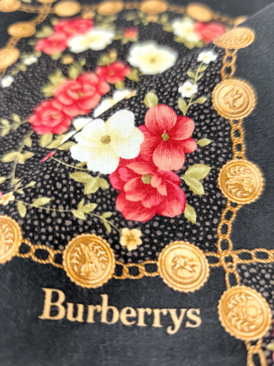 Burberry 古着手帕 – 印花独特 – 钱币图案 19x19 英寸 - 手帕/方巾 - 棉 黑色