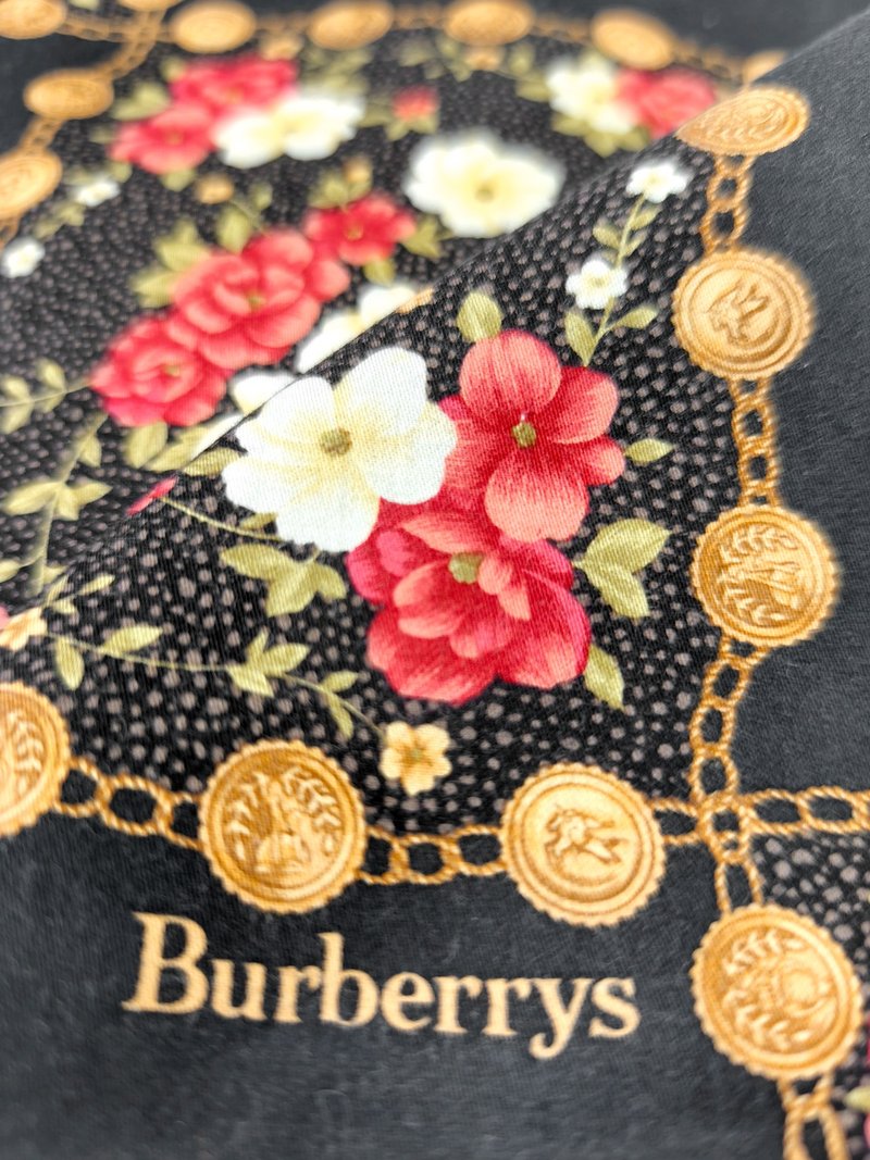 Burberry 古着手帕 – 印花独特 – 钱币图案 19x19 英寸 - 手帕/方巾 - 棉．麻 黑色