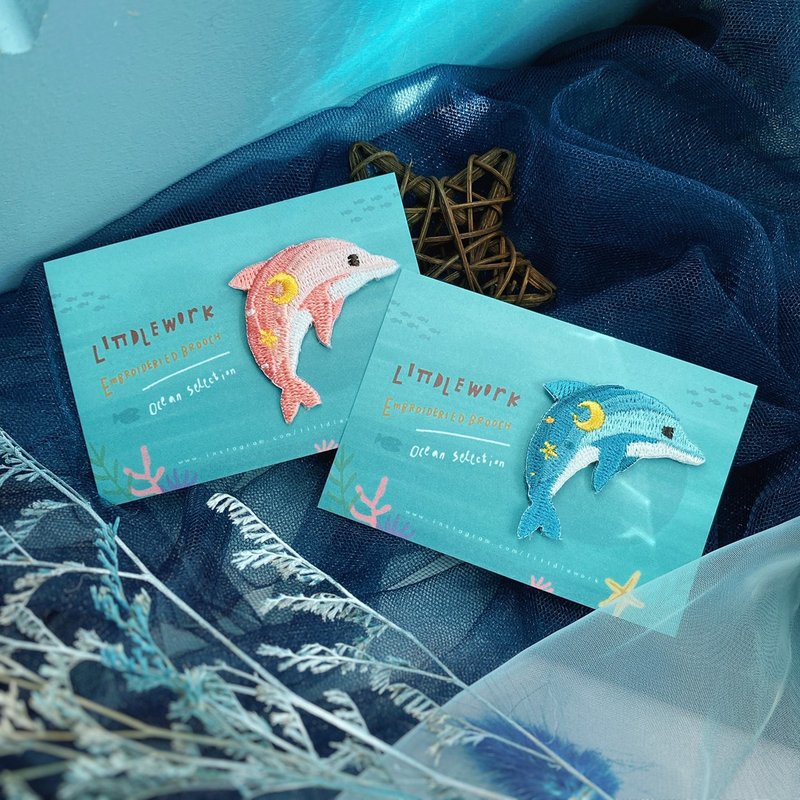 刺绣烫贴/别针 | 海洋 - 海豚/白海豚/粉红海豚 | Littdlewor - 徽章/别针 - 绣线 多色