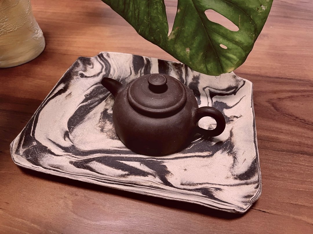 江山盘。时尚老灵魂。江山如画 来一场餐桌茶席上的穿越 - 盘子/餐盘/盘架 - 陶 银色