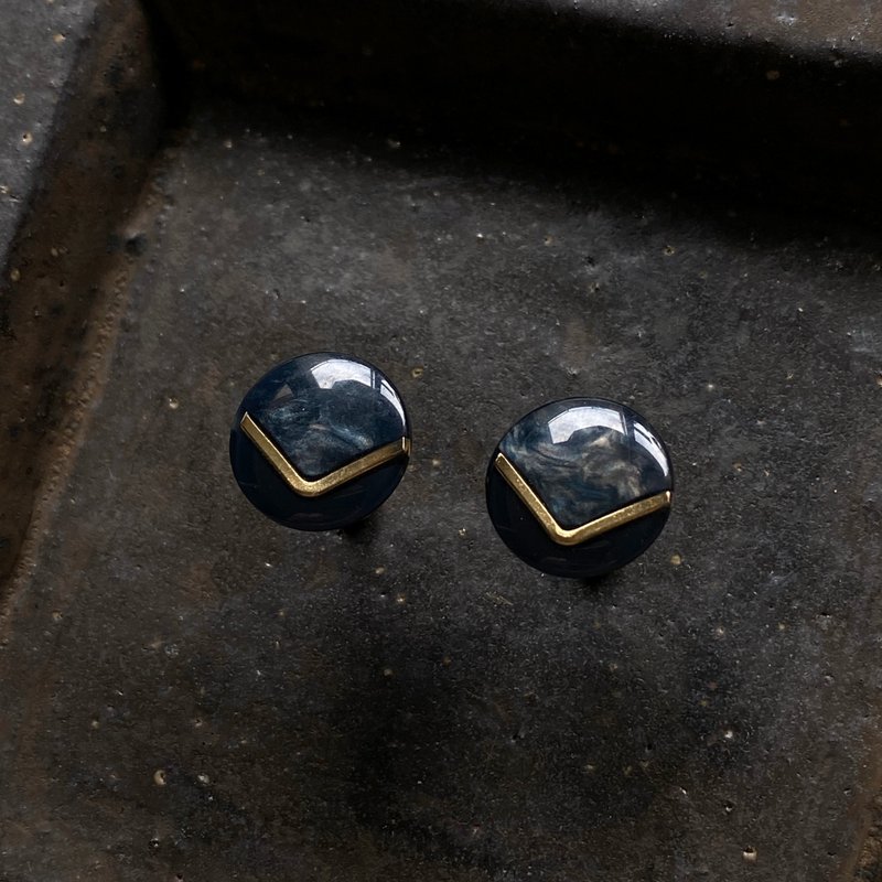 金V流沙蓝复古耳环s (针式) - 耳环/耳夹 - 塑料 蓝色