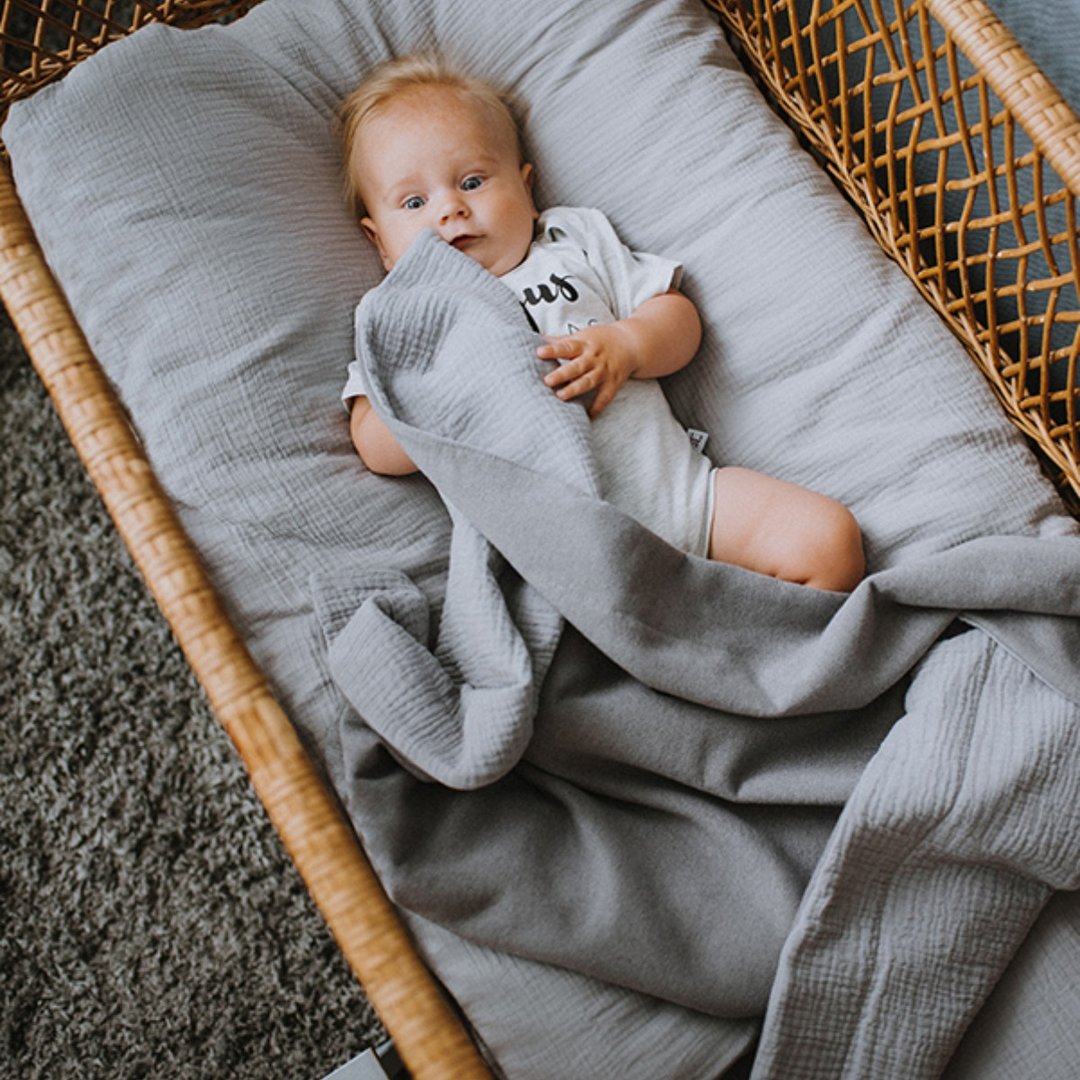 Gray and silver shining muslin baby blanket  – soft and warm blanket - 婴儿床上用品 - 棉 灰色