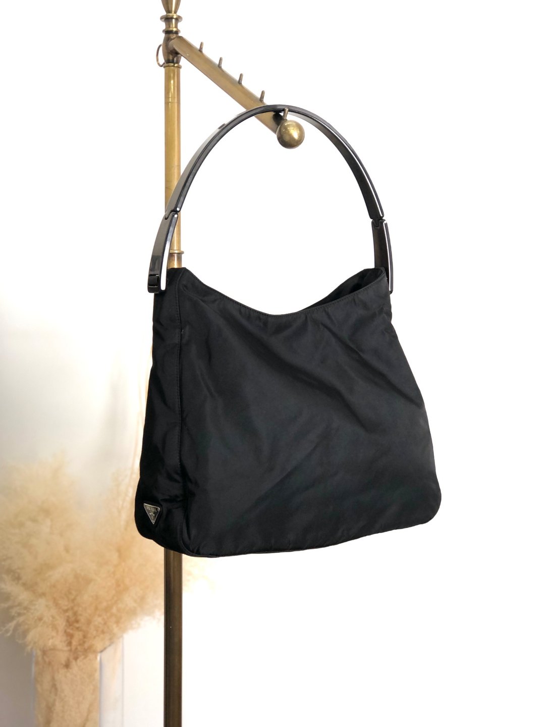 【 日本直送 名牌中古包 】PRADA 普拉达 肩背包 黑色 三角标志 尼龙 腋下包 vintage 古董 yrvu6f - 侧背包/斜挎包 - 尼龙 黑色