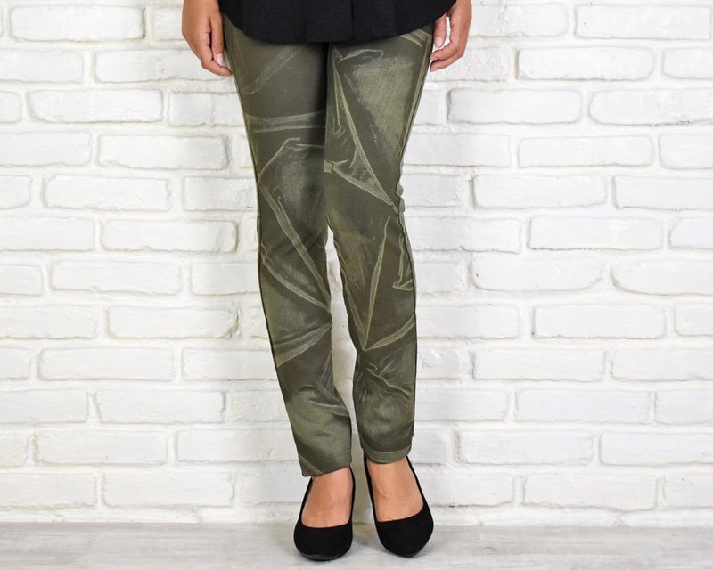 极致舒适修身直筒弹性长裤 复古卡其绿 - 女装长裤 - 其他材质 绿色