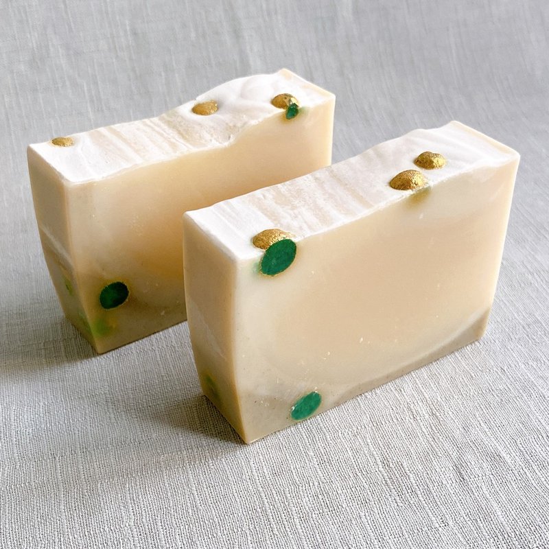 珠圆玉润皂 - 一般肌肤 - 肥皂/手工皂 - 植物．花 白色