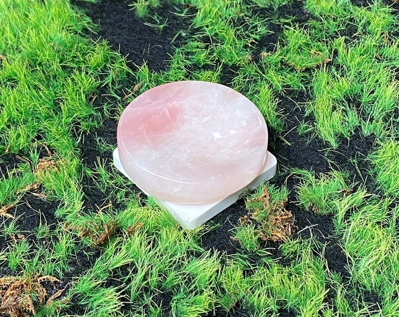 圆圆满满渐层胭脂粉 粉晶盘 旺人缘 旺姻缘 饰品盘 办公室 风水 - 摆饰 - 水晶 粉红色