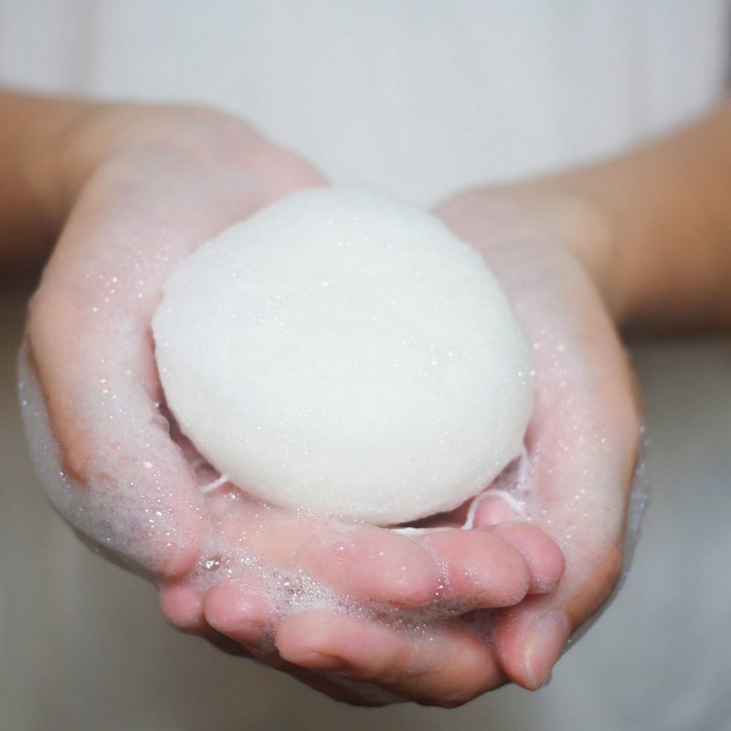 【官方授权】初雪スフレ蒟蒻海绵(小圆) - 脸部清洁/卸妆用品 - 浓缩/萃取物 白色