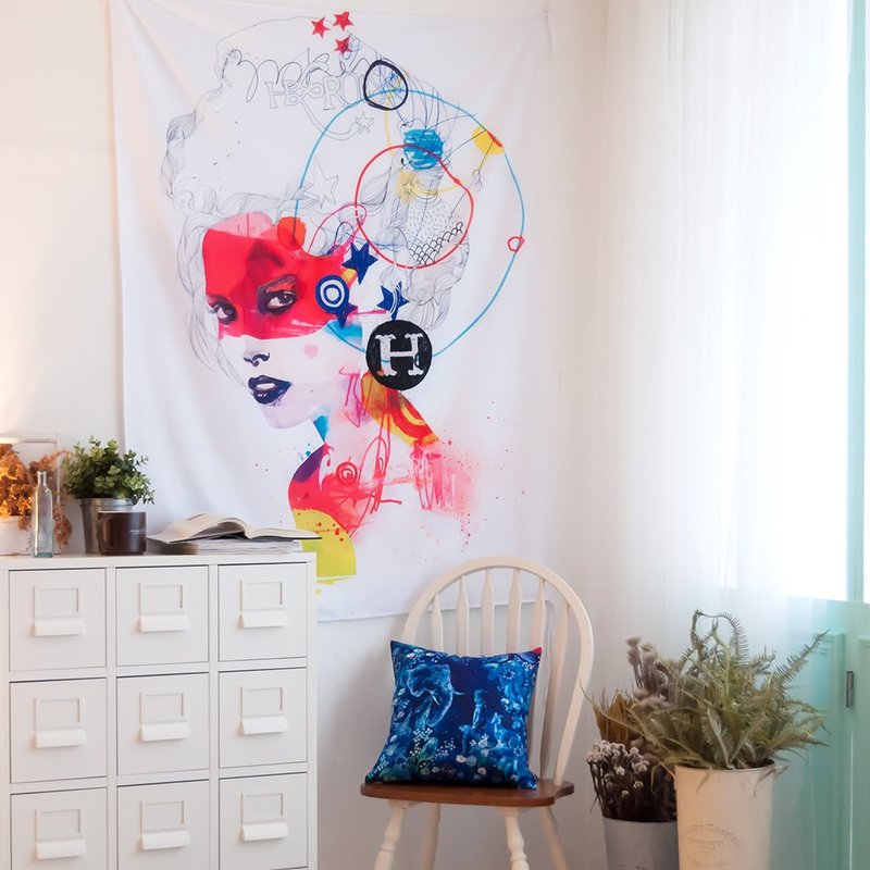 Mystery Woman-壁幔 Wall Tapestry-居家布置挂画 圣诞礼物 - 墙贴/壁贴 - 聚酯纤维 