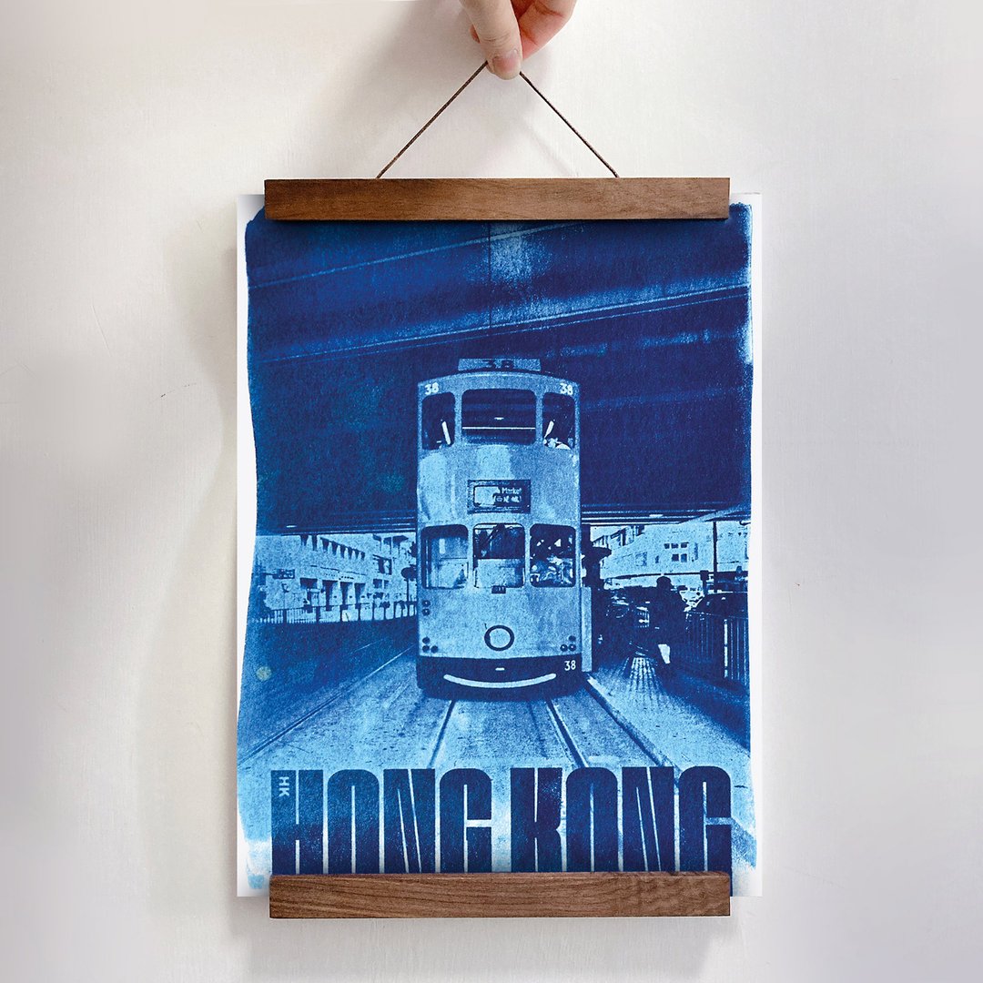 蓝晒香港/香港篇 电车 叮叮车 | 原张手作蓝晒画 连挂轴 | 香港制 - 海报/装饰画/版画 - 纸 蓝色