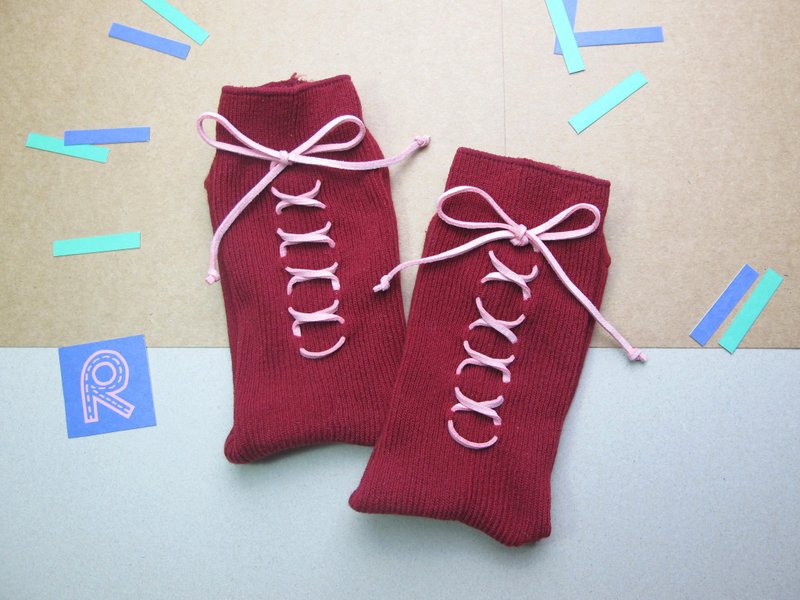 XX Socks/文青款绑绳中统袜/红酒红/接单订制 - 袜子 - 棉．麻 红色