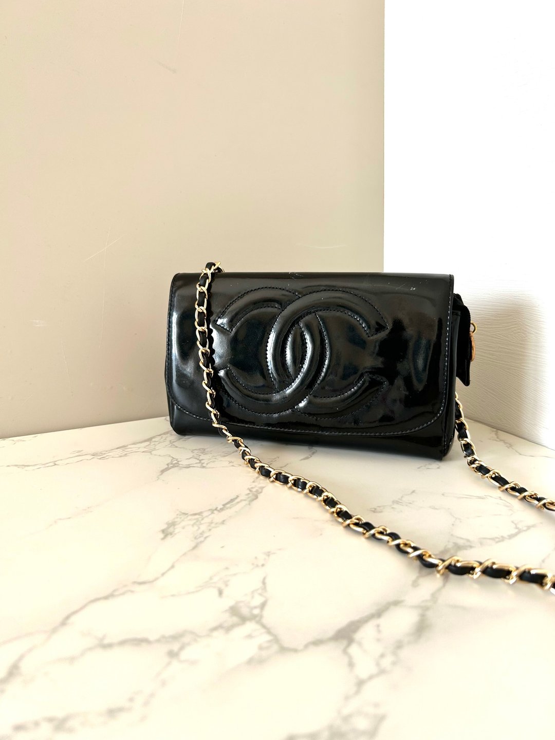 Chanel 黑色漆皮皮革连镜子斜背包 单肩包 侧背包 中古包 古董包 - 侧背包/斜挎包 - 真皮 黑色