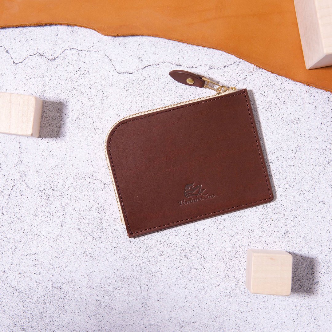 L型拉链零钱包 L Zip Coin Wallet / 巧克力 Chocolate / 免费刻 - 零钱包 - 真皮 咖啡色