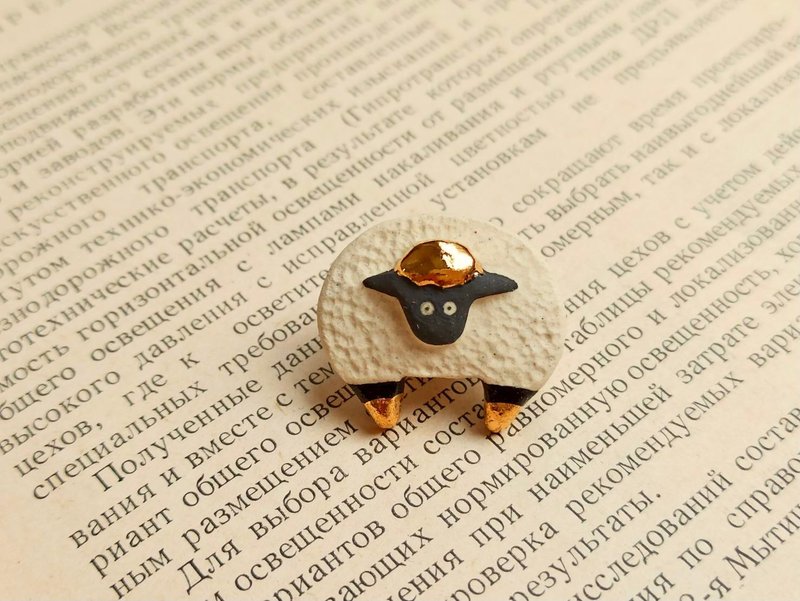 羊仔扩香陶别针 - 胸针 - 陶 白色