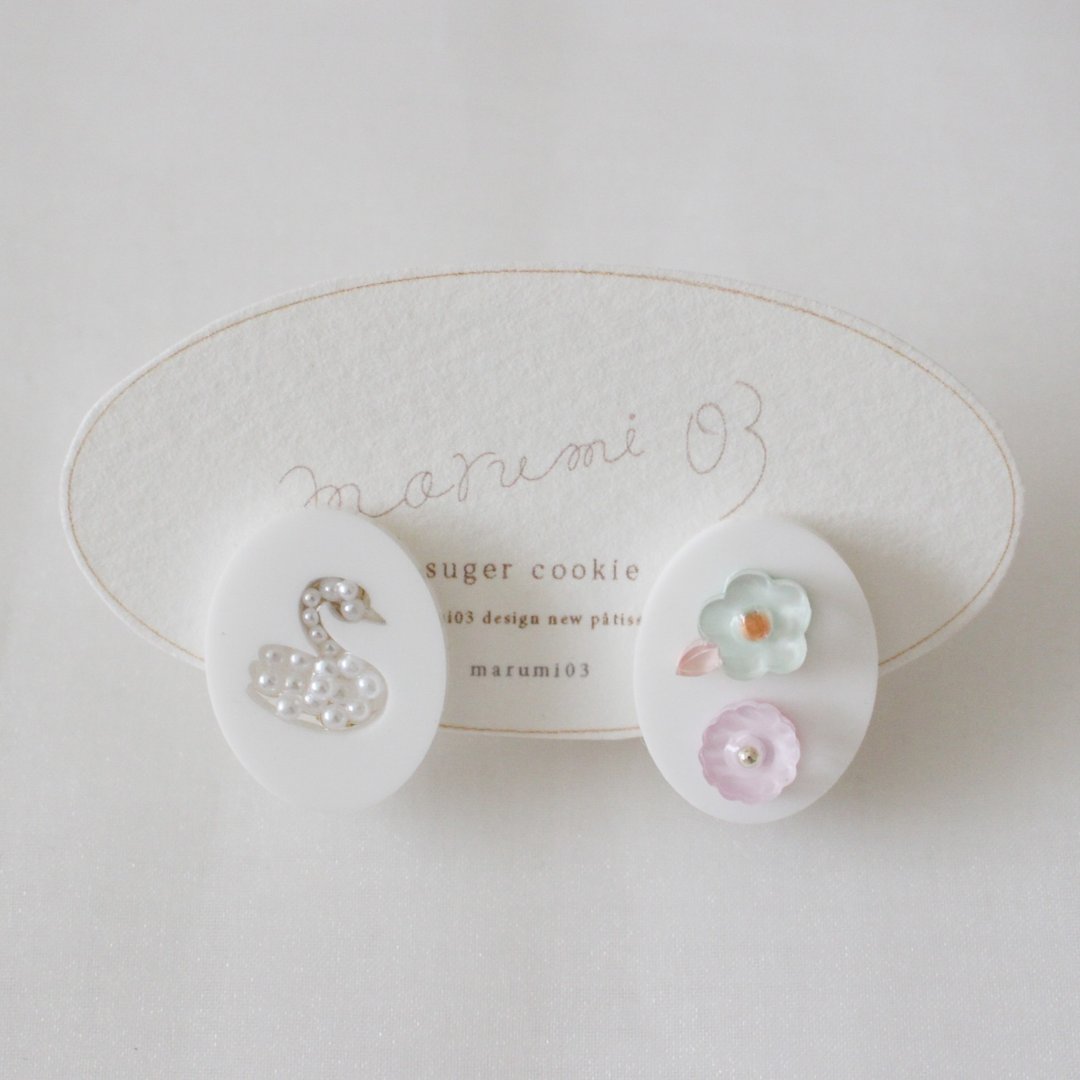 Sugar cookies earrings: mint green - 耳环/耳夹 - 压克力 