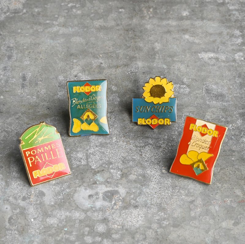 Vintage Pins 复古别针 / Vintage 古着 - 徽章/别针 - 其他金属 多色
