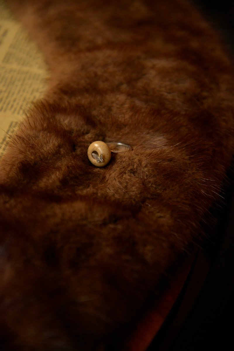 阿飞的小蝴蝶 - 戒指 - 木头 咖啡色