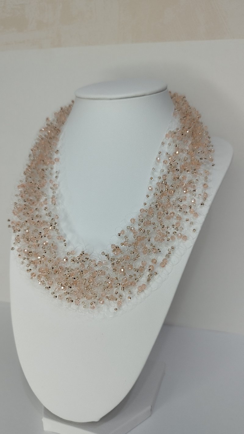 婚礼水晶珠与 Toho 珠宝项链。晚宴颈链 - 项链 - 琉璃 多色