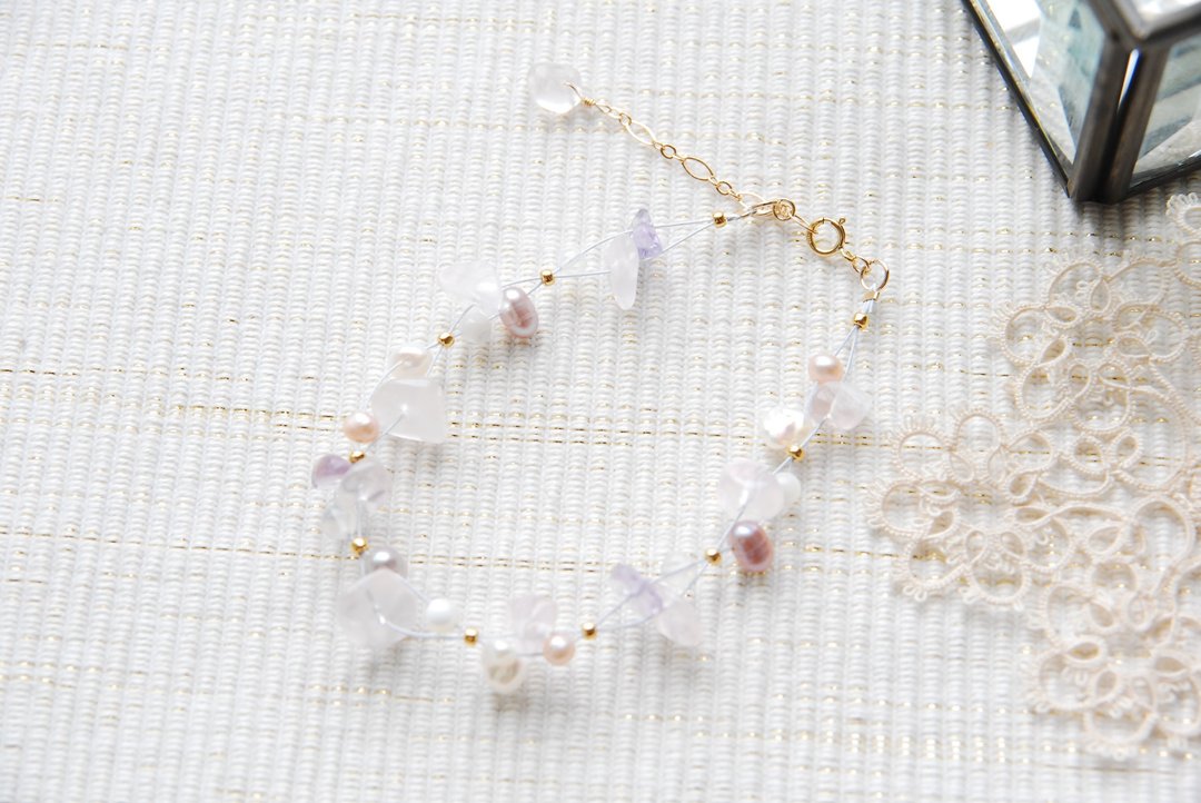 Spring colored nylon coated wire bracelet Sakura 14kgf - 手链/手环 - 半宝石 粉红色