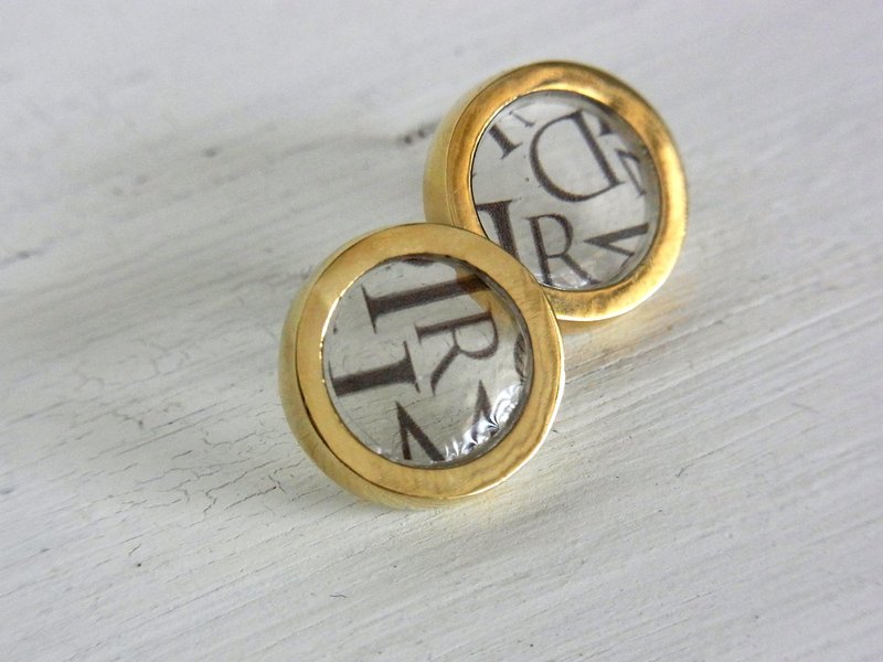 [Orders] production round shape resin earrings / brass - 耳环/耳夹 - 其他金属 金色