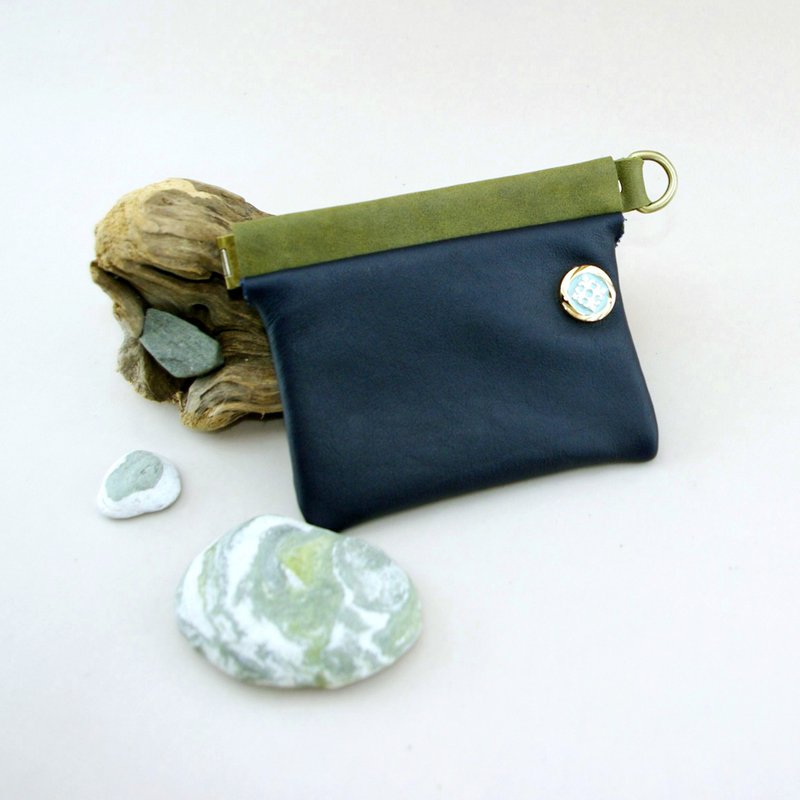 ➜。拼接弹片多功能小小包。➜ --- 零钱 / 小物 / 收纳 / 钥匙 / 耳机 / 传输线 / 名片 / 卡片 / 悠游卡 - 零钱包 - 真皮 蓝色