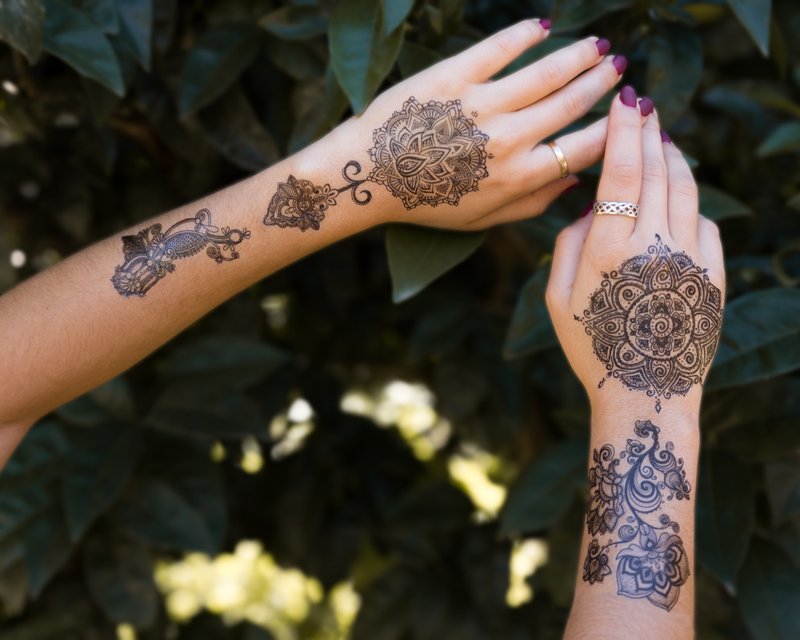 OhMyTat 黑色 Henna Mehndi 印度海娜手绘刺青图案纹身贴纸 - 纹身贴 - 纸 黑色