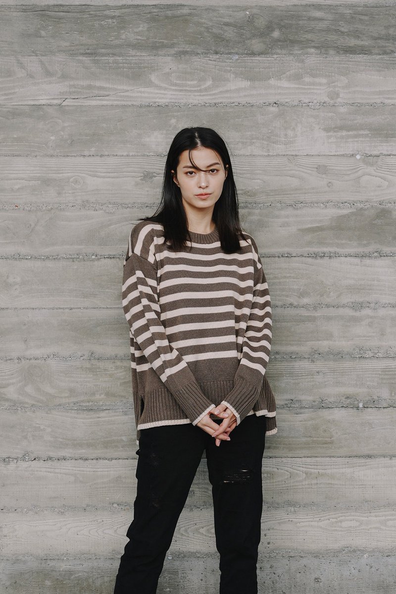 Venus横条纹针织衫-台湾制-针织衫-条纹-毛衣-长袖上衣-4色 - 女装针织衫/毛衣 - 聚酯纤维 紫色