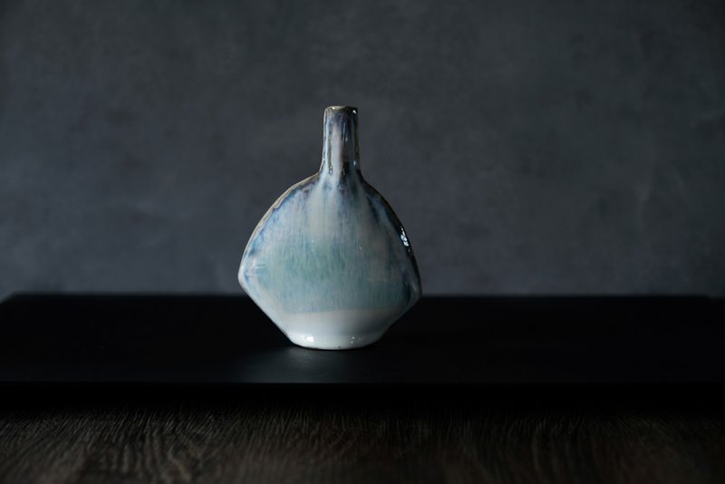 魟_小花器 - 花瓶/陶器 - 瓷 白色