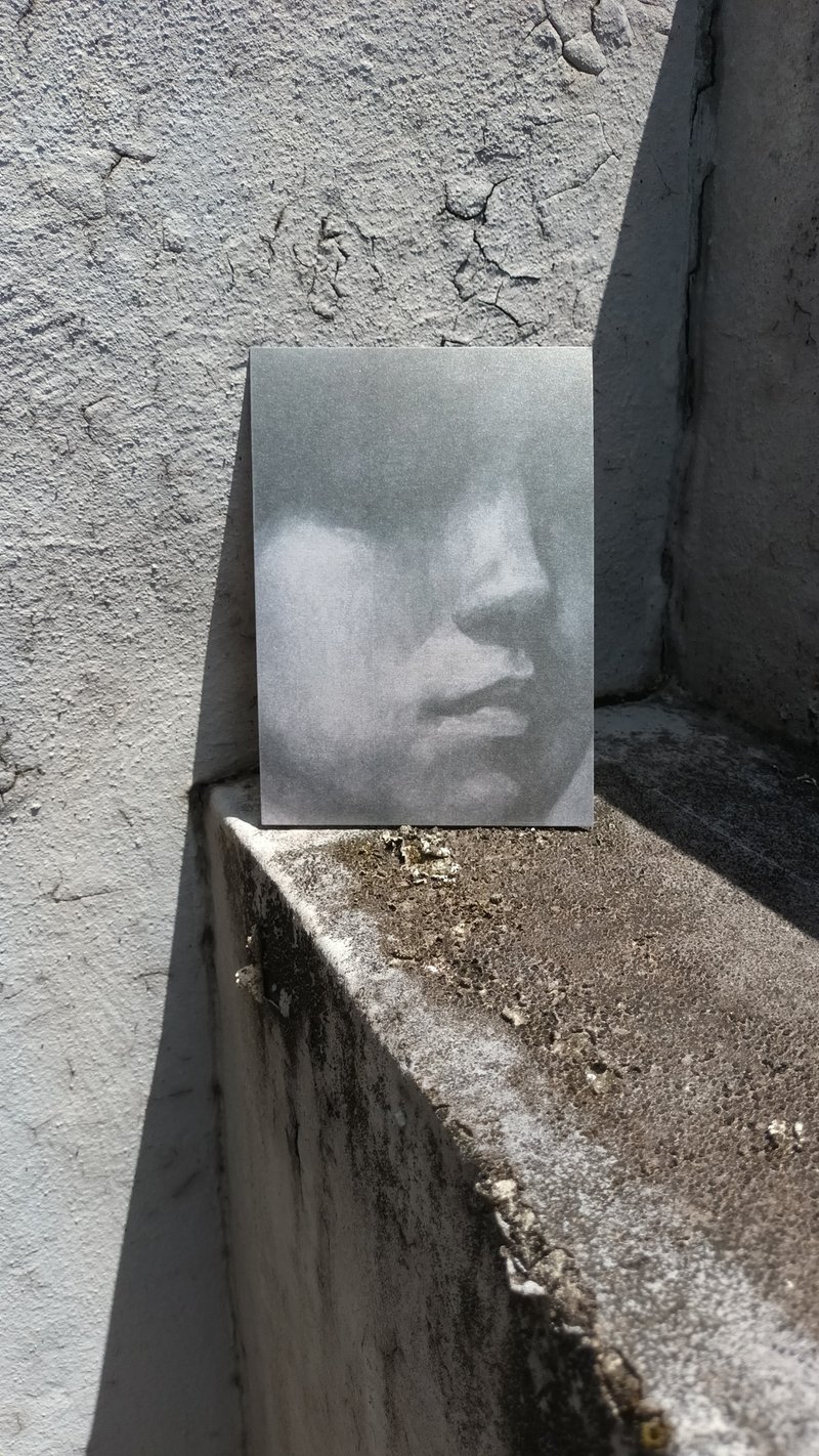 艺术家自画像 肖像素描 酷卡 移动记 无政府进行曲 Liuyingchieh - 卡片/明信片 - 纸 黑色