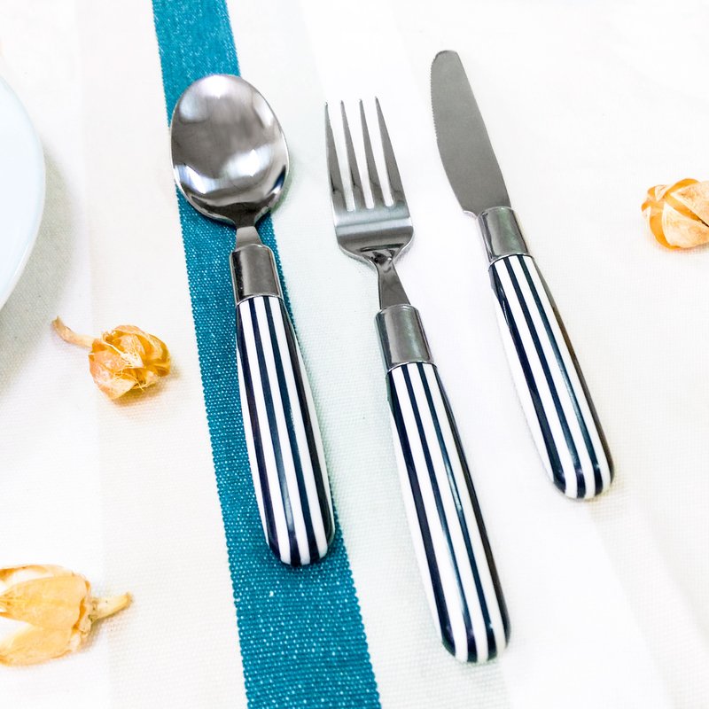 台湾第一筷✦线条午茶三件餐具组✦时尚黑 - 餐刀/叉/匙组合 - 其他金属 黑色