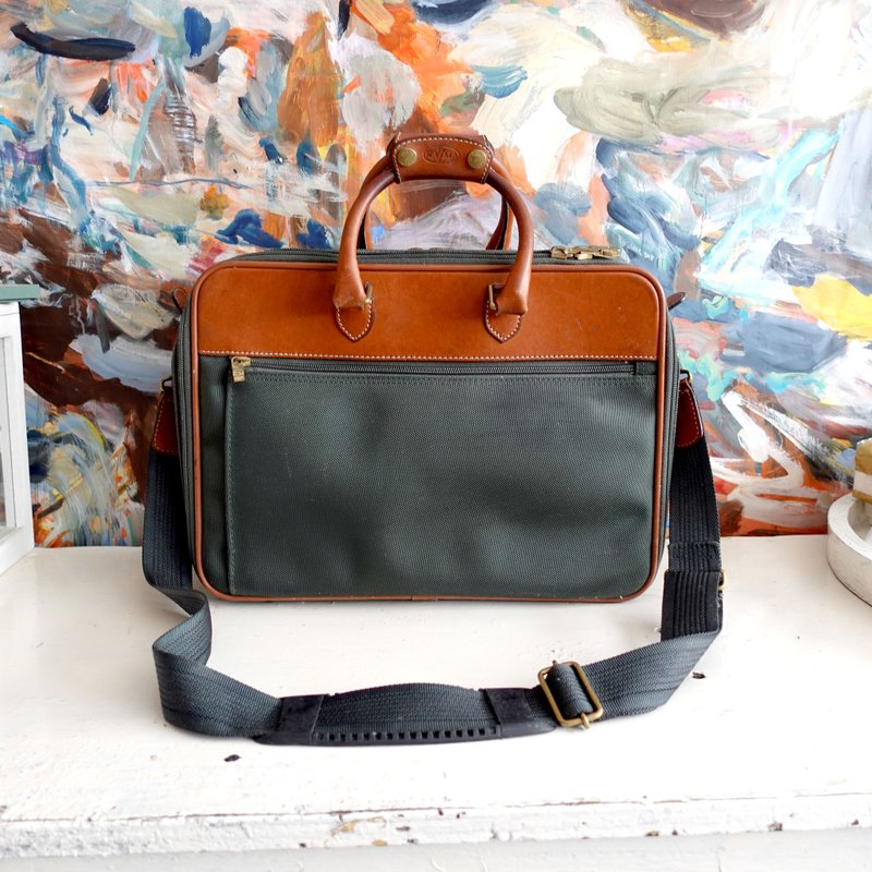 日本中古70年代怀旧式真皮帆布墨绿色电脑旅行轻便手提包箱行李包 - 侧背包/斜挎包 - 其他金属 绿色