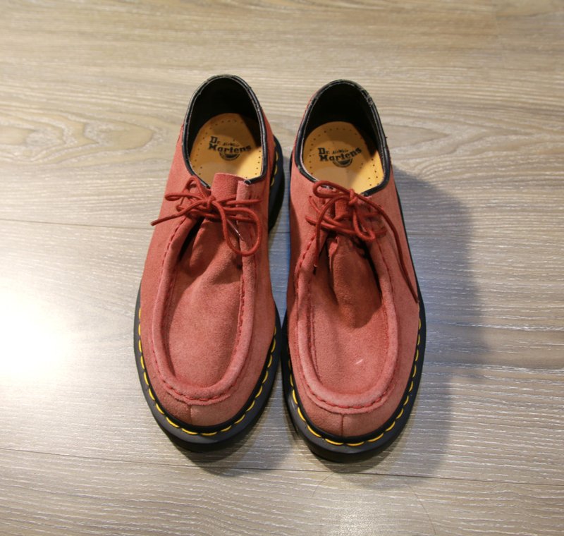 Back to Green:: 粉红Dr.Martens vintage shoes - 芭蕾鞋/娃娃鞋 - 其他材质 粉红色