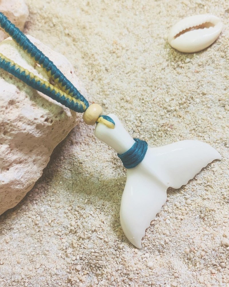 牛骨雕刻鲸鱼尾项链│Sea y'all  坚定鲸落项链、象征坚定的守护 - 项链 - 其他材质 