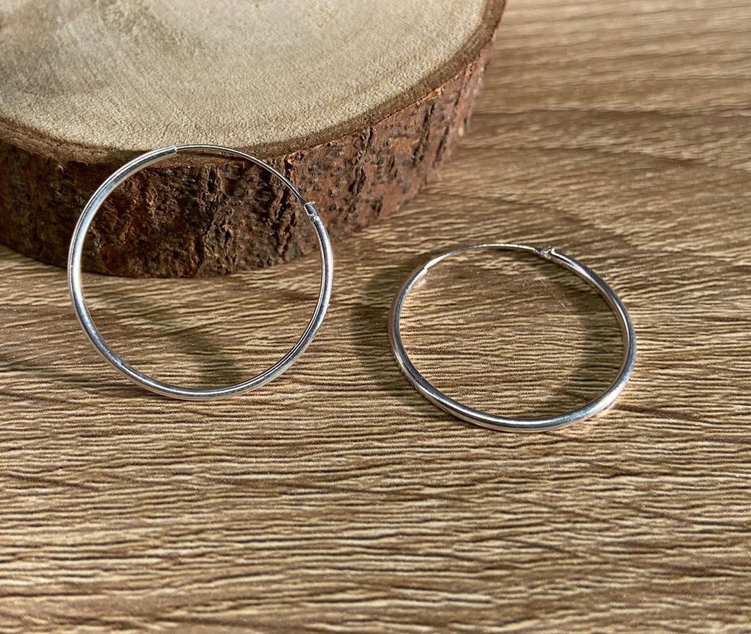 925纯银 圆圈耳环 - 耳环/耳夹 - 其他金属 银色