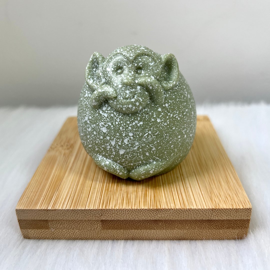 十二生肖青砂石摆件 - 猴 | 风水摆件 | 奇门摆件 | 开运 - 摆饰 - 石头 绿色