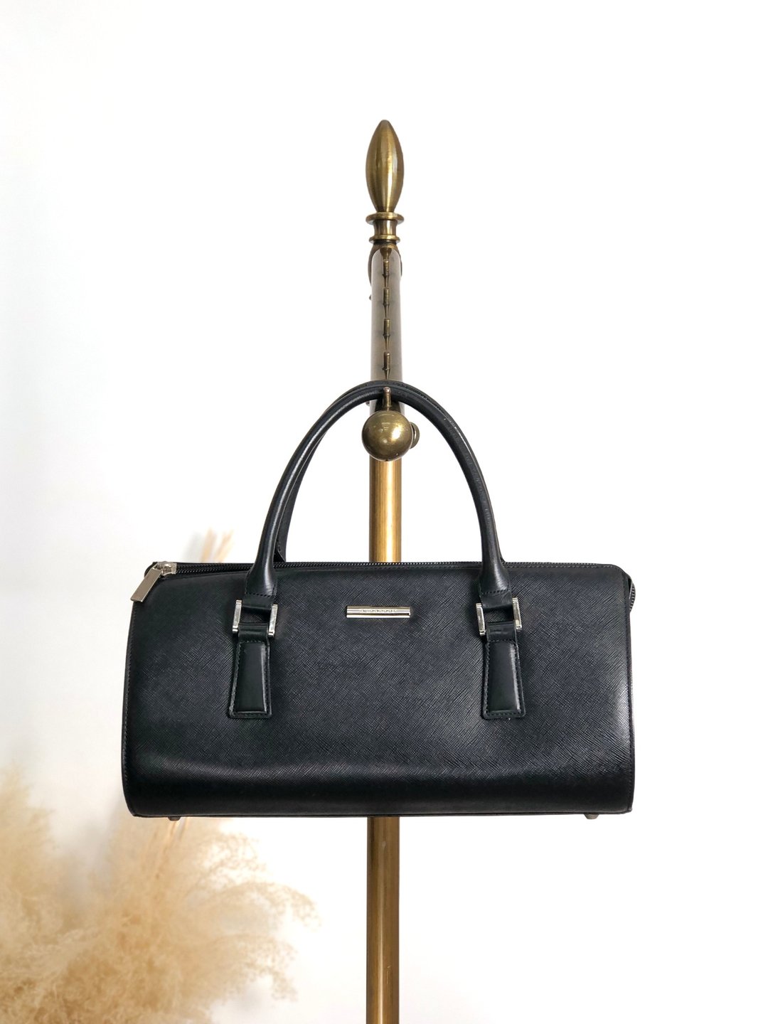 【日本直送 名牌中古包】BURBERRY 博柏利 手提包 黑色 饰牌 Logo 皮革 迷你波士顿包 vintage - 手提包/手提袋 - 真皮 黑色