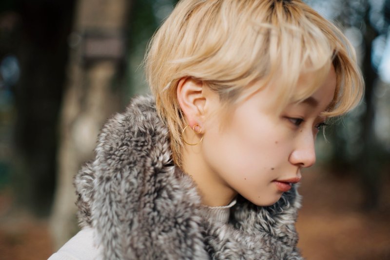 petit earrings round gold - 耳环/耳夹 - 银 金色