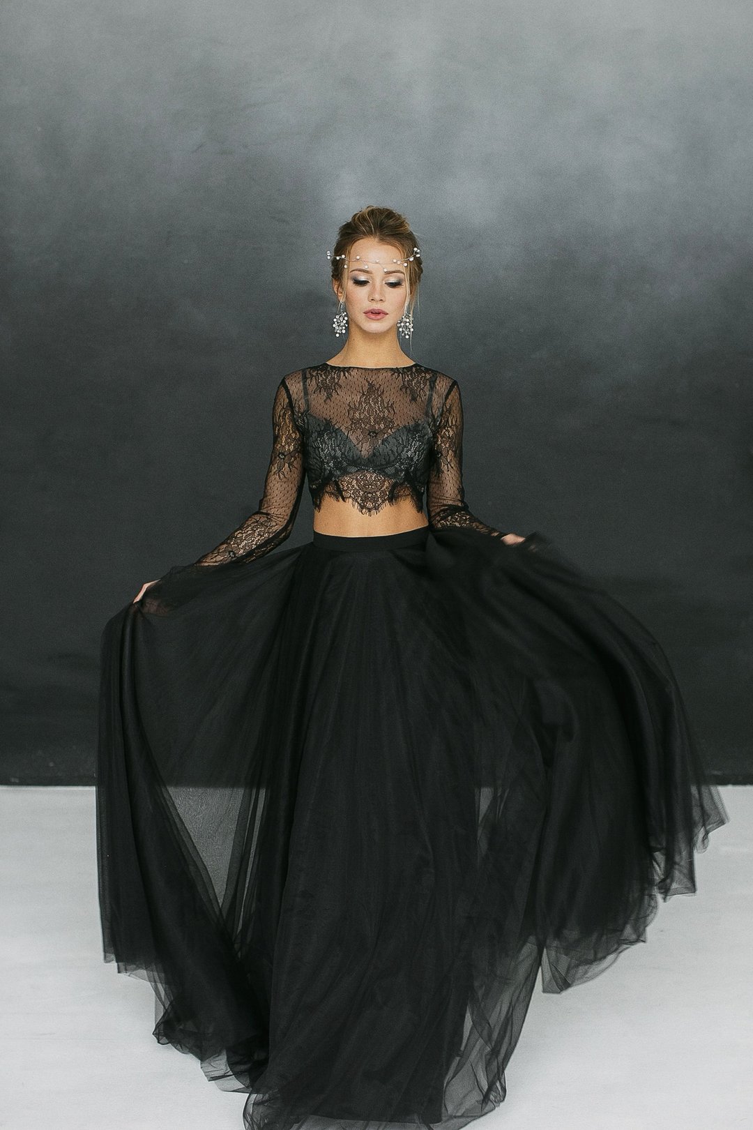 Black crop top wedding dress, black long sleeve lace two piece dress | Kira - 晚装/礼服 - 其他材质 黑色