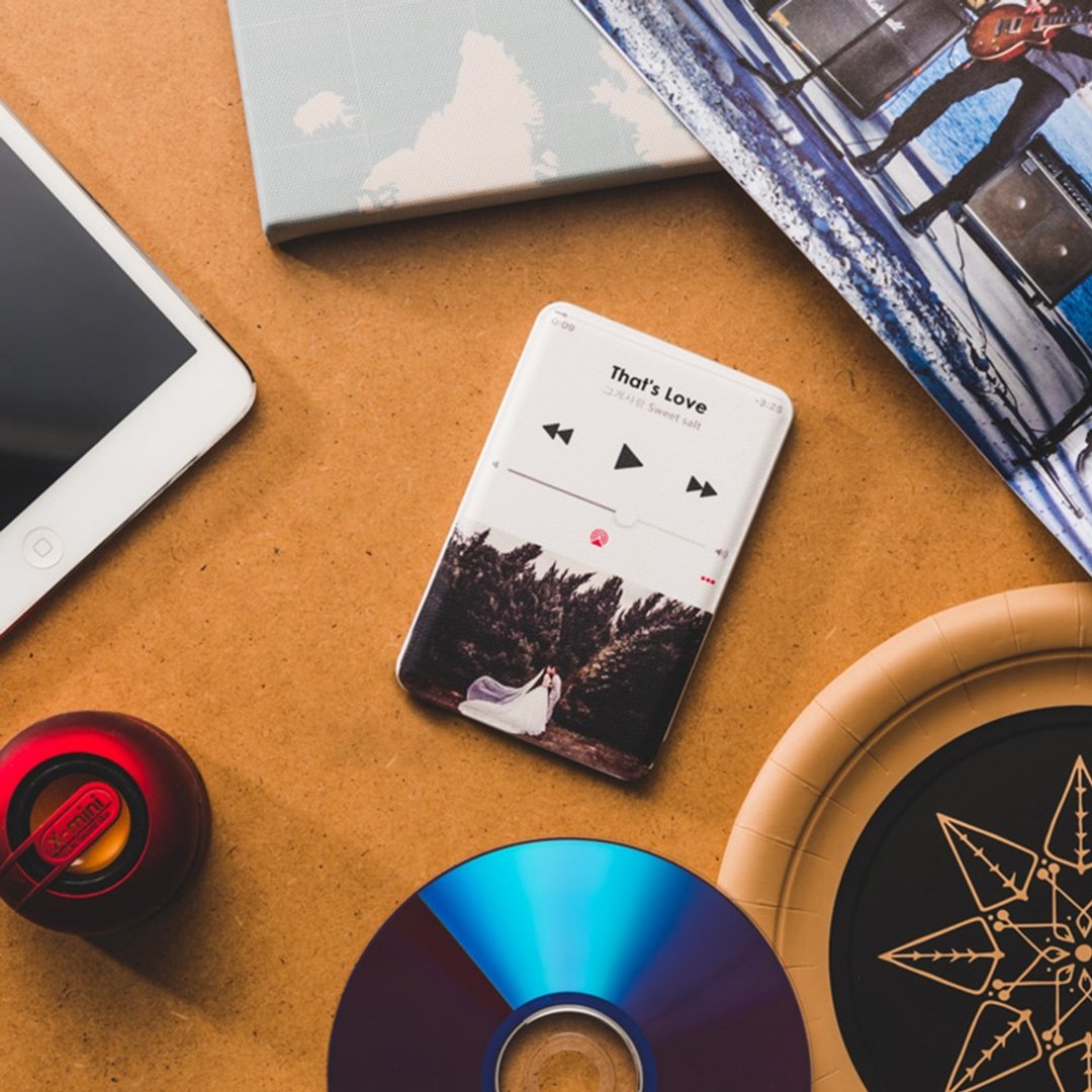【图片订制系列】Ipod订制 行动电源 - 充电宝/传输线 - 塑料 黑色