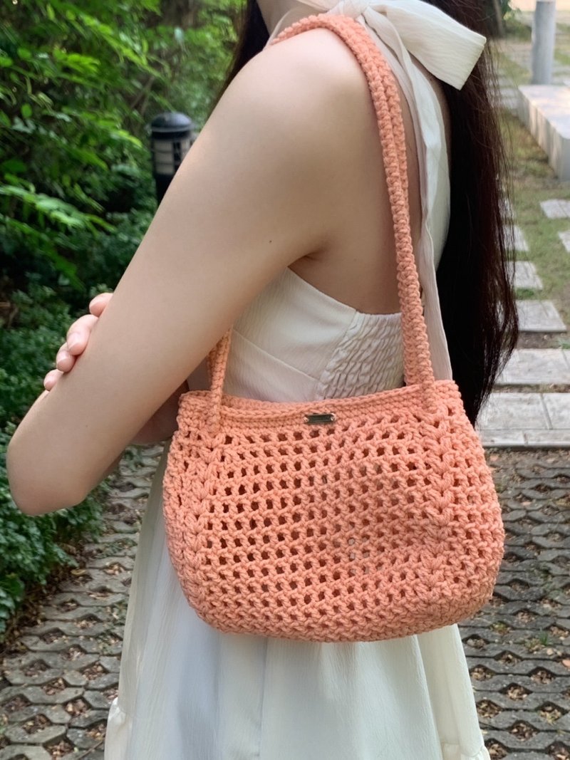 女士定制钩针斜挎单肩流浪包 - 手提包/手提袋 - 棉．麻 白色