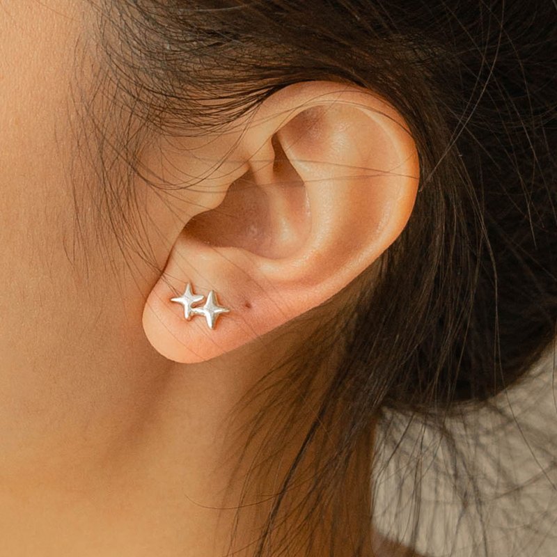 Star Silver Earrings 双星芒/星星纯银耳环 耳钉 手工 送礼 礼物 - 耳环/耳夹 - 纯银 银色