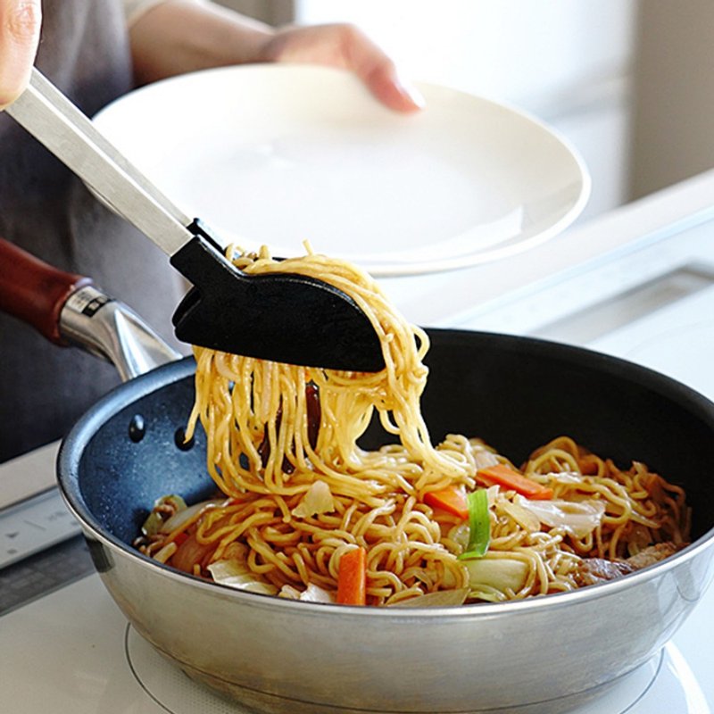 家事问屋日本制不伤锅面耐热炒菜调理夹 - 厨房用具 - 不锈钢 银色