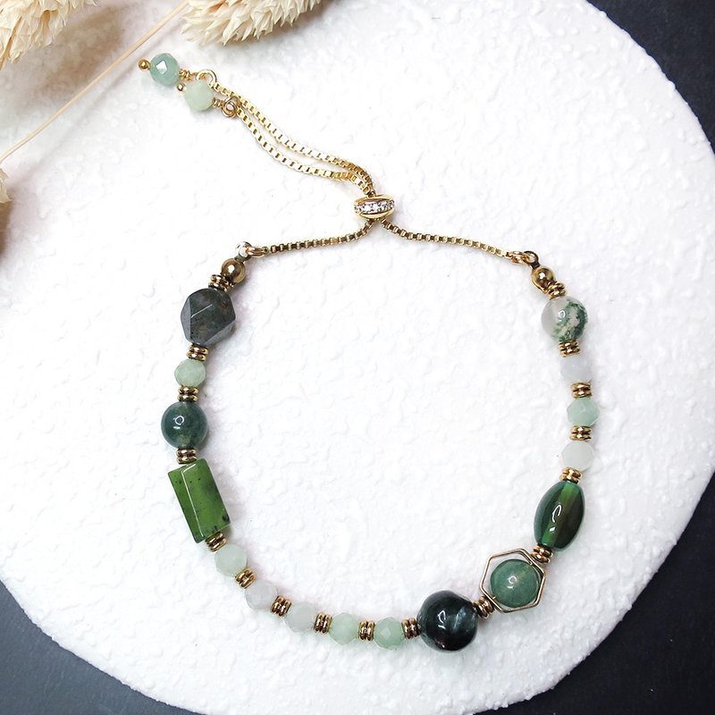 VIIART。能量学-绿。Vintage天然石翡翠复古金调整式手链 - 手链/手环 - 其他金属 绿色