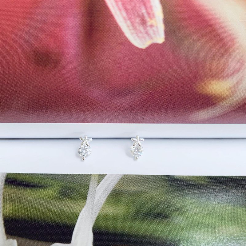 925纯银 / 花系列 - 锆石 • 迷你小花耳针 - 耳环/耳夹 - 纯银 红色
