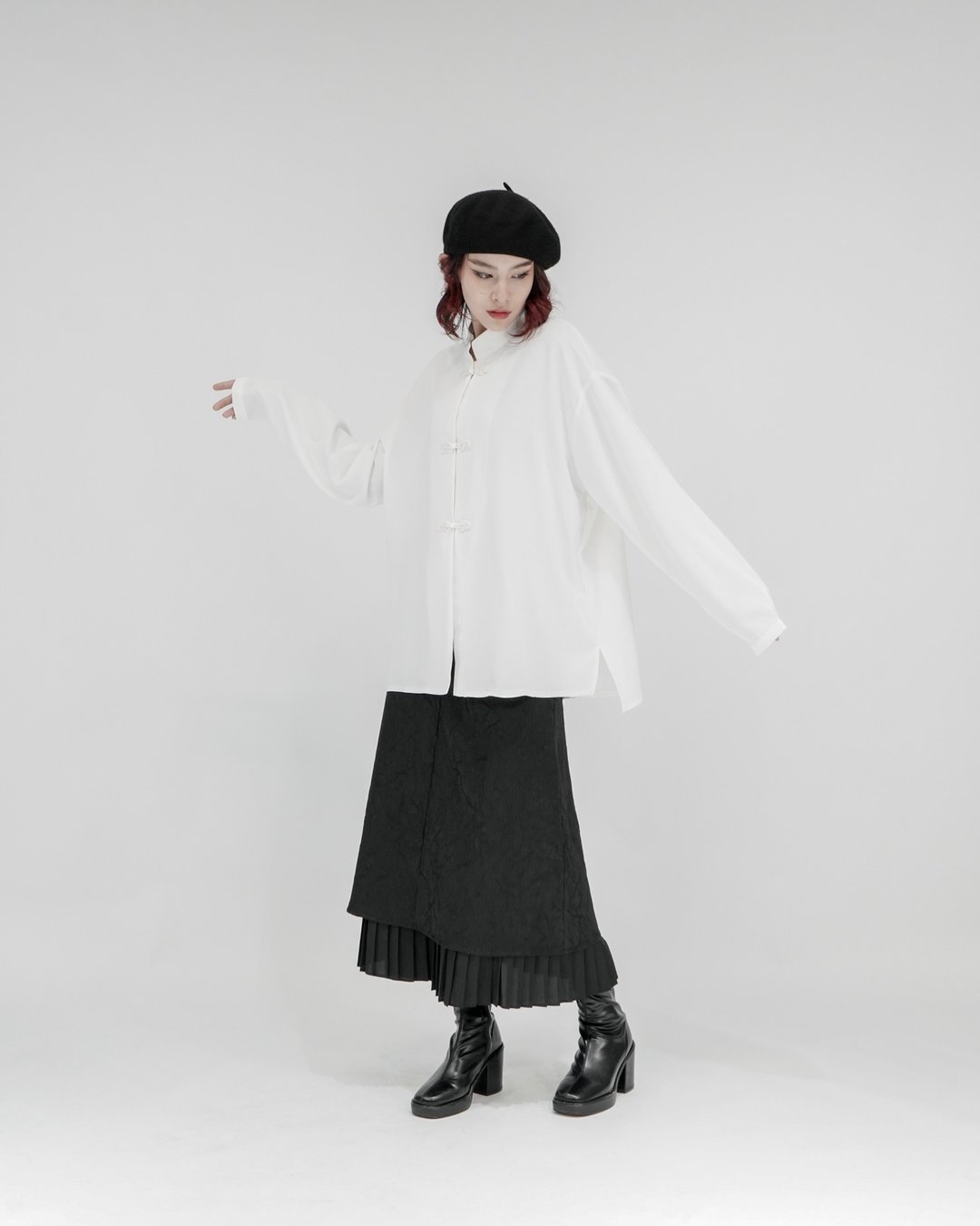 MUKK DESIGN 盘扣立领雪纺衬衫-白 - 女装衬衫 - 棉 黑色