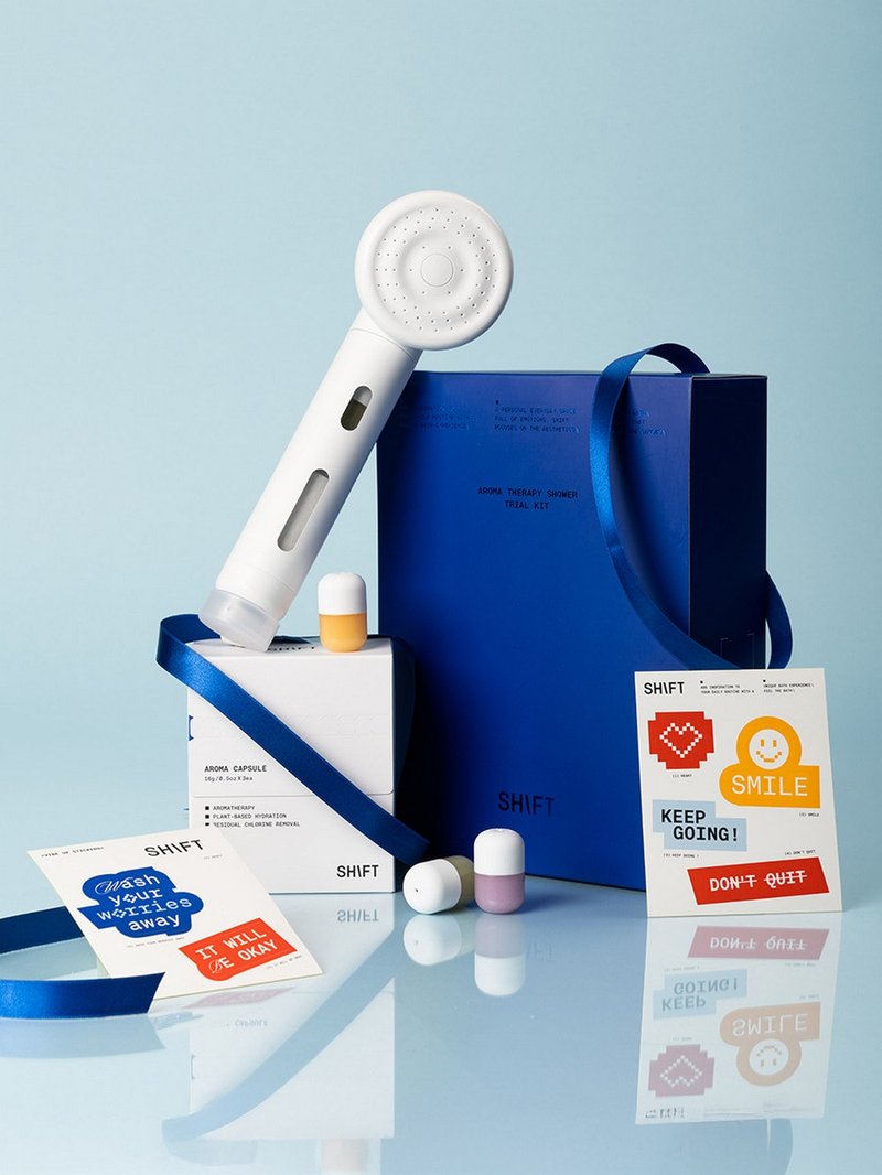 SHIFT除氯净水专家香氛胶囊莲蓬头居家SPA组 沐浴礼盒 - 卫浴用品 - 塑料 白色