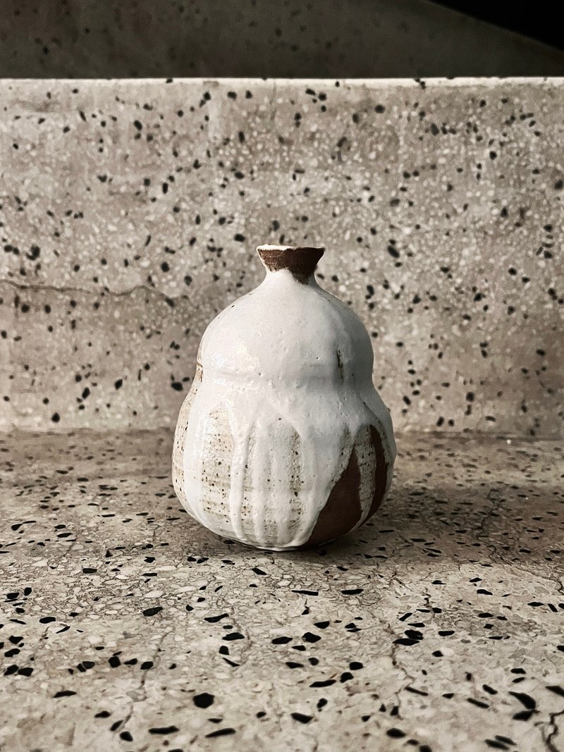 流白 2号葫芦娃  花器 花瓶 | 陶器皿 - 花瓶/陶器 - 陶 白色