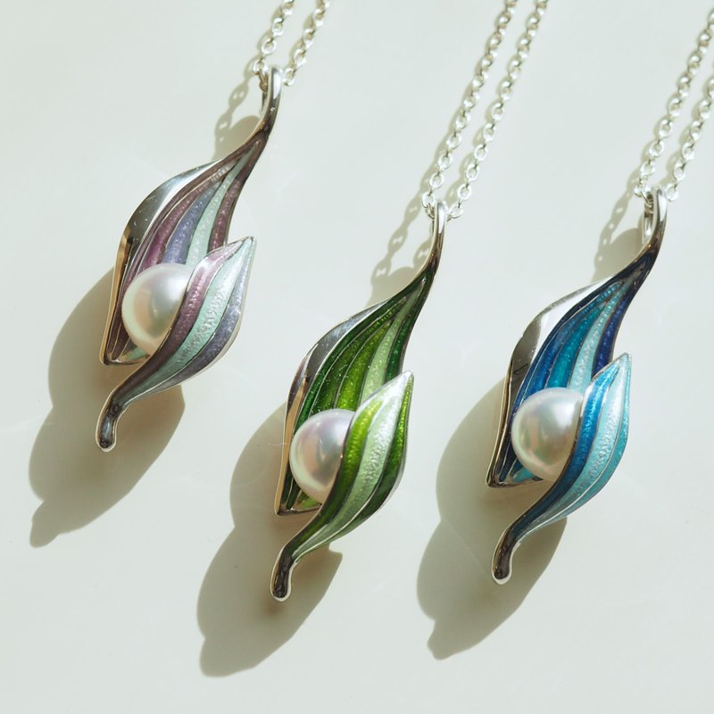 月之滴珍珠珐琅项链 - 项链 - 银 多色