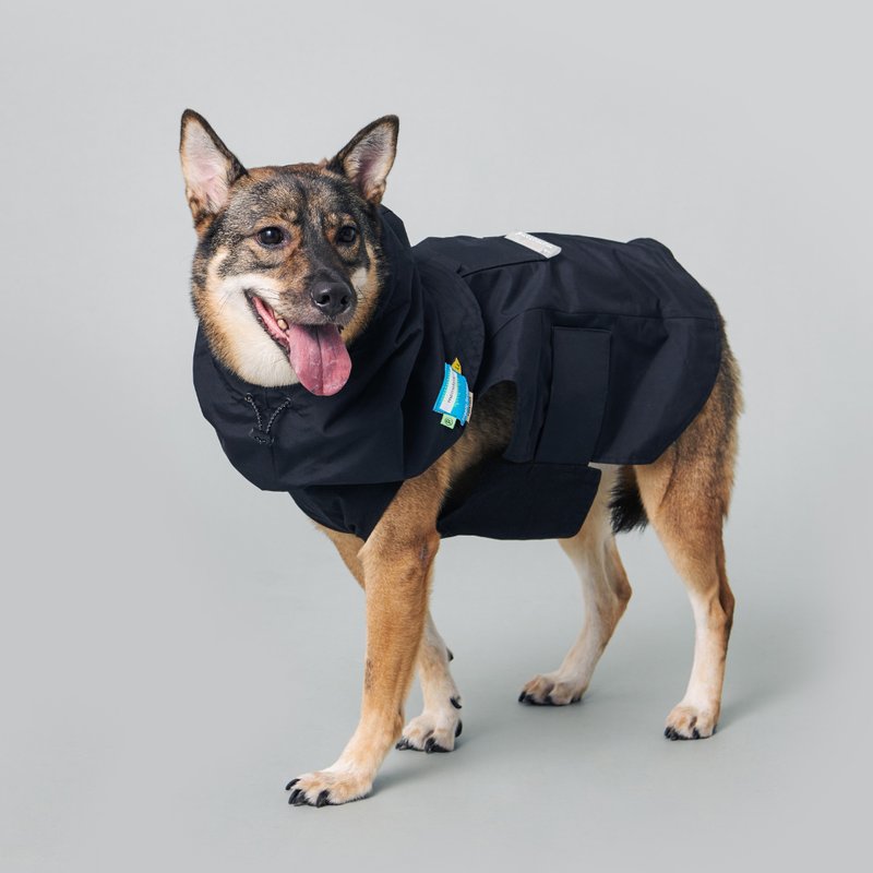 yama paws / sade 雨衣 黑色 - 衣/帽 - 棉．麻 银色